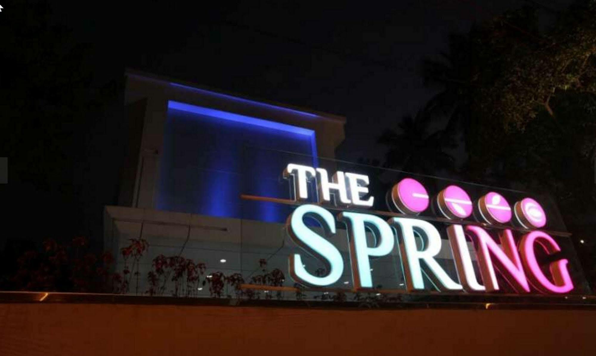 The Spring Hotel Chennai Bagian luar foto
